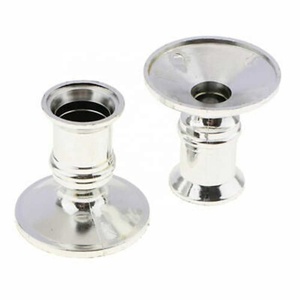 Juego de Portavelas Metálicos Plateados al por Mayor, Portavelas Cónicos Clásicos para Decoración de Mesa, Centro de Mesa para Bodas y Fiestas - Product Image 1