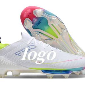 Scarpe da Calcio Alte in Maglia FG da Uomo - Scarpe Impermeabili per Allenamento e Partita con Finiture Dorate e Design Allacciato Tacchetti FG Professionali - Product Image 5