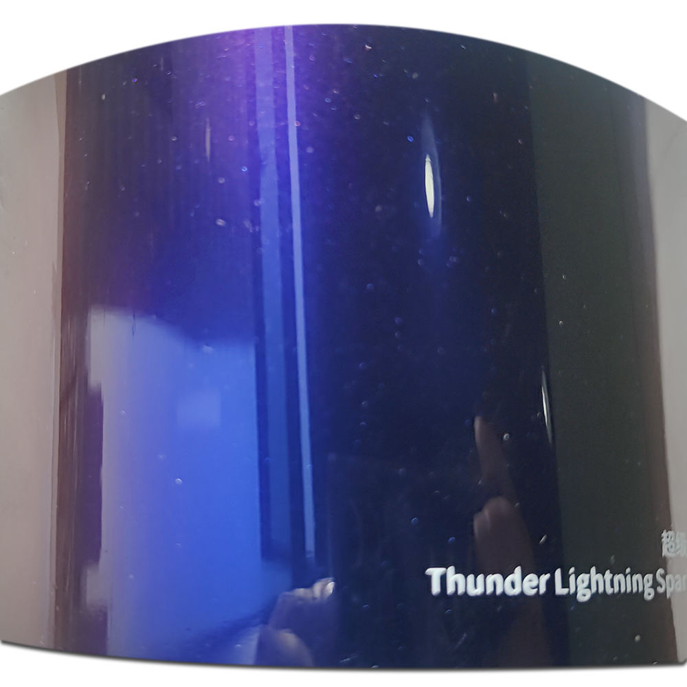 thunder lightning sparkling chameleon