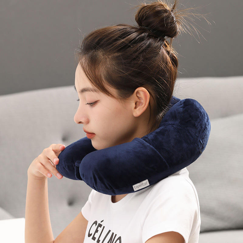 สีน้ำเงินกรมท่า