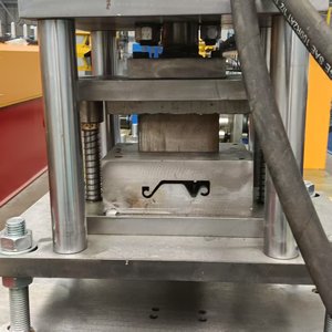 Con lăn màn trập khung cửa lạnh cuộn tạo thành máy với chất lượng cao giá tốt - Product Image 4