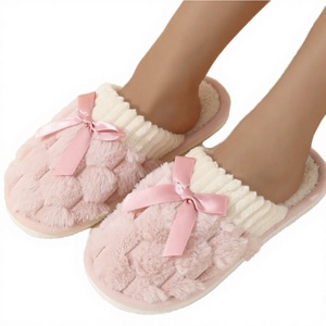 Chaussons d'hiver décontractés pour femmes, confortables, chauds, respirants, avec doublure en peluche et fourrure, motif dessin animé et pierres - Product Image 2
