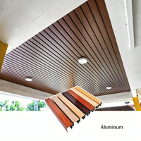 Système de plafond suspendu moderne en forme de U, profilé en aluminium à grain de bois, plafonds métalliques pour usage hôtelier, ignifuge