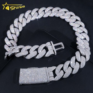 Collar de Hip Hop con Dijes Grandes de 25MM, Totalmente Cubierto de Diamantes VVS y Moissanita, Chapado en Oro sobre Plata 925, Cadena Cubana para Hombre - Product Image 2