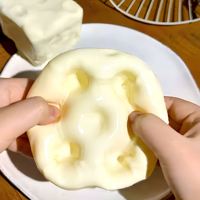 Balle anti-stress à presser de 7,5 cm, effet viscosité, saveur noix de coco et fromage bleu, transparente, en forme de vaseline – Nouveauté très populaire