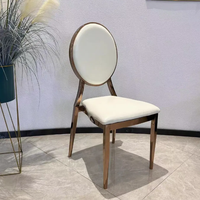 Chaise de banquet empilable de luxe moderne en acier inoxydable doré, résistante à l'eau, pour la maison et les événements hôteliers