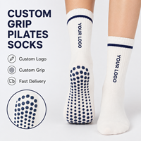 Chaussettes de yoga antidérapantes en coton côtelées personnalisées pour femmes, idéales pour le ballet et le Pilates