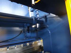 WC67Y-250/4000 CNC Power Press Brake Pan nuova condizione da componenti del nucleo del cuscinetto della tavola di transito per la costruzione - Product Image 4