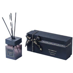 Vente en gros d'huiles essentielles pour la maison 2023 Bouteille de luxe pour <span class=keywords><strong>diffuseur</strong></span> de roseau avec boîte d'emballage Coffret cadeau d'arôme sans flamme - Product Image 6