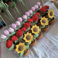 Mini Plantes en Pot Adorables au Crochet : Rose, Tulipe, Marguerite, Tournesol – Ornement Créatif, Cadeau Idéal pour Remise de Diplôme et Halloween