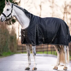 Lençol equino personalizável cobertor respirável tapetes combinados de cavalo de inverno à prova d'água para cavalos saco de poliéster PE durável Oxford