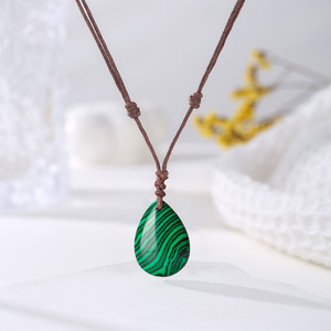 Kalung Liontin Tetesan Air Kecil Kristal Penyembuhan Amethyst Alami Perhiasan Batu Tenun Tangan Kalung Rantai Tali Minimalis - Product Image 2