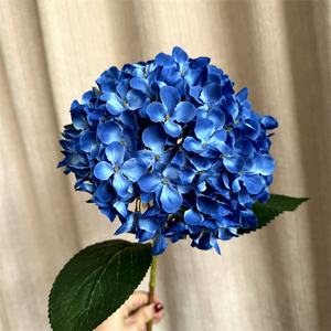 KEWEI-H001 Fleurs artificielles en soie 3D Hydrangea soleil bleu foncé Grande fleur artificielle Hydrangea pour décoration de mariage - Product Image 2