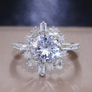 Anello da donna con zirconi lucidi a forma geometrica, elegante, per cerimonia nuziale, regalo di gioielli da dito per tutti i giorni - Product Image 5