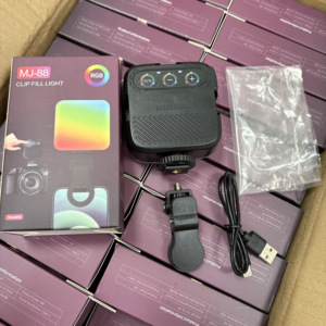 Luz LED RGB Portátil <span class=keywords><strong>de</strong></span> Bolsillo, Magnética, 3000-6500K, Luz para Video para <span class=keywords><strong>iPhone</strong></span>/Android/DSLR - Product Image 5