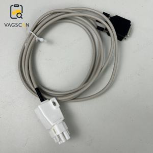 Adaptador de plástico con cables USB para conectar a Testman - Product Image 2