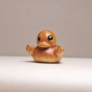 Statuette artisanale miniature en bois <span class=keywords><strong>de</strong></span> santal, canard, art populaire, figurine marchante, sculpture - Product Image 1