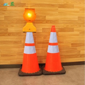 USA phong cách 70 cm đen PVC nhựa cơ sở một mảnh phản chiếu phẳng nón giao thông - Product Image 2