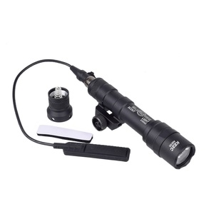 Venta de fábrica M600B Super brillante LED linterna táctica para exteriores THigh Performance Scopes y accesorios Iluminación - Product Image 1