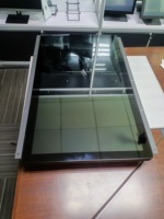 Monitor Industrial 4K de 32 Pulgadas con Retroiluminación LED de Alto Brillo, Pantalla Táctil Capacitiva de 10 Puntos, Resistente al Agua IP65, Montaje en Pared