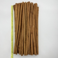 Cannelle de Ceylan en gros, bâtonnets de cardamome, cassia d'automne, épices entières, anis séché avec poudre de cassia pressée