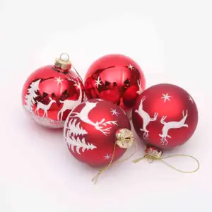 Ornamenti di palline di natale in vetro di renna per l'albero di natale decorato
