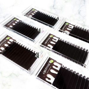 Extensiones de Pestañas Individuales Marrón Oscuro 0.05C 0.07D 8-15mm, Densas, Naturales, Suaves y Hechas a Mano - Product Image 4