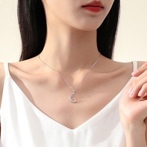 DY780 Angel Girl 925 <span class=keywords><strong>in</strong></span> <span class=keywords><strong>argento</strong></span> Sterling zircone cubico due toni stella e luna collana ciondolo cuore a forma di lettera per matrimoni - Product Image 5
