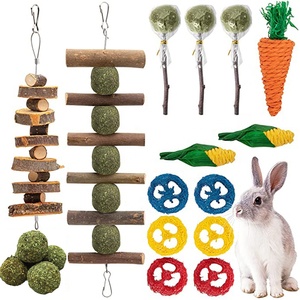 Jouets <span class=keywords><strong>pour</strong></span> lapins, jouets à mâcher <span class=keywords><strong>pour</strong></span> lapins <span class=keywords><strong>pour</strong></span> le grincement des dents, bâtonnets de pomme <span class=keywords><strong>en</strong></span> <span class=keywords><strong>bois</strong></span> naturel biologique à 100% et boules de foin de Timothy - Product Image 2