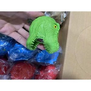 Juguete antiestrés de cabeza de dinosaurio con sonido, pelota de apretar de animal de TPR suave, juguete de descompresión al por mayor - Product Image 4