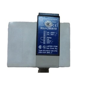Sensor Fotoeléctrico Telemecanique XUJ LM0619 24V DC con Ajuste de Retardo, Normalmente Abierto/Cerrado, Tipo Cuadrado - Product Image 3