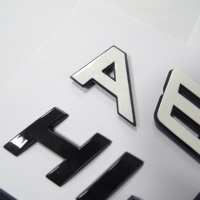 Lettres en Italien 3D de 25 mm, Alphabet, Emblème, Chrome Noir, Badge Numérique, Kits de Carrosserie Automobile, Logo de Voiture, Styling Automobile, Autocollants Adhésifs pour Voiture