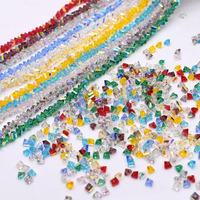 Perles en Verre Cristal Triangle de 4 mm de Haute Qualité, 130 Pièces, Couleurs Brillantes, Perles Libres pour la Fabrication de Bijoux, DIY Boucles d'Oreilles et Colliers