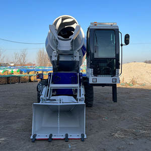 Factory 3.5m3 Per Batch Mobile Self Loading Concrete Mixer <b>Truck</b> for Sale - Product Image 3