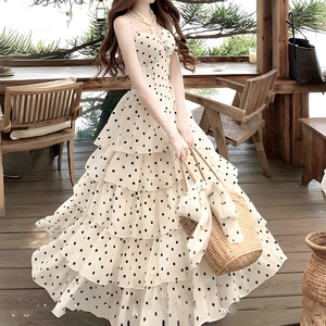 Yüksek kalite lüks katmanlı fırfır uzun elbise yaz Polka Dot baskılı kadınlar rahat elbise V boyun seksi Maxi moda parti elbise - Product Image 3