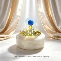Bonbonnière Myrtille en Onyx Blanc Naturel avec Couvercle en Cristal Doré Facetté – Boîte à Bonbons Décorative de Luxe pour Bijoux et Objets de Table