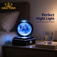 Lampe de nuit en cristal 3D en forme de lune, lampe lunaire HD avec base à commande tactile, sphère de cristal, lumière d'ambiance, lampe de chevet à intensité réglable, cadeau pour la maison