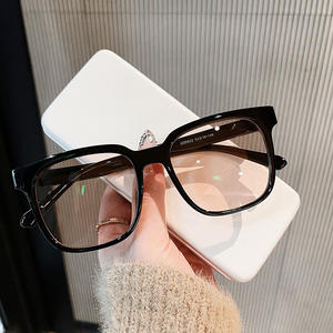 แว่นกันแดดทรงสี่เหลี่ยมเชอรี่เลนส์ PC UV400 แฟชั่นสำหรับผู้ชายลายเสือดาวสีเทาประเภท 3 แว่นกันแดด - Product Image 2