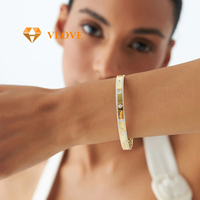 Bracelet jonc personnalisé en or massif 14 carats avec diamants de laboratoire – Bracelets et joncs raffinés pour femme