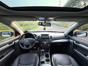 SUV coréen importé <span class=keywords><strong>2014</strong></span> pour <span class=keywords><strong>Sorento</strong></span> 2.4 Essence Ultimate UVO 5 places, puissance <span class=keywords><strong>V6</strong></span> fluide, haut de gamme, entièrement équipé, fiable, conduite à gauche - Product Image 6