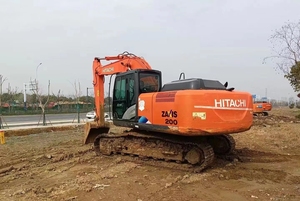 Excavadora Usada Hitachi ZX200-5A de Segunda Mano, Excavadora Hitachi ZX200-5A Original de Japón, Pocas Horas de Trabajo, Buen Estado - Product Image 1