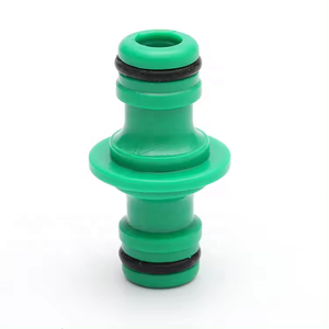 Connecteur de <span class=keywords><strong>robinet</strong></span> femelle flexible de pluie de ferme de <span class=keywords><strong>jardin</strong></span> Connecteur de tube d'eau en plastique Connecteur de tuyau rapide à <span class=keywords><strong>double</strong></span> voie pour l'arrosage de la pelouse - Product Image 3