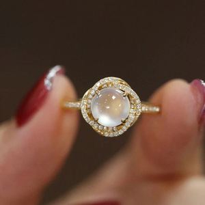 Anillo de oro macizo de 18 quilates para mujer T0141 con diamante natural de corte brillante redondo y centro de perla para compromiso - Product Image 1