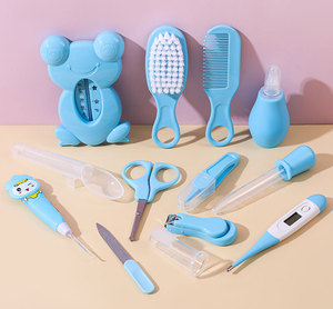 Perlengkapan Perawatan Bayi Baru Terlaris 13-Piece Paket Perawatan Bayi Baru Lahir dengan Kantong Plastik Sikat Penjepit Kuku Termometer Air Bayi Set Hadiah - Product Image 4