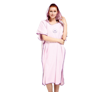 Peignoir <span class=keywords><strong>de</strong></span> Surf <span class=keywords><strong>Poncho</strong></span> pour adultes, combinaison différents coloris, fermeture à capuche, pour le <span class=keywords><strong>bain</strong></span>, le Surf, la natation, absorbant l'eau - Product Image 4