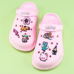 Dibujos animados 2023 venta al por mayor cantante Anime café mexicano personalizado sirena nuevo <span class=keywords><strong>Karol</strong></span> <span class=keywords><strong>G</strong></span> zapato zuecos encantos - Product Image 2