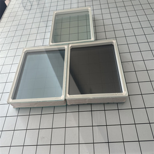 Blocs <span class=keywords><strong>de</strong></span> <span class=keywords><strong>verre</strong></span> Low-E personnalisés, écologiques et isolants pour façade - Product Image 1