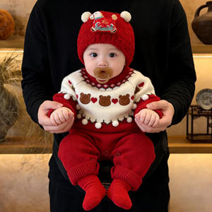 Vêtements pour bébé, combinaison en acrylique rouge pour l'hiver, style occidental, adorable pull en tricot avec petit ours, <span class=keywords><strong>tenue</strong></span> pour bébé d'un mois - Product Image 2