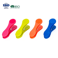 Vente en gros de pinces à linge en plastique de haute qualité de fabricant pinces à linge suspendues pinces à linge à prise souple épingles à linge