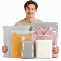 Sacs à fermeture éclair en PE dépolis imprimés par gravure, imperméables et recyclables, transparents mats, pour vêtements, chaussures et chaussettes, vente en gros